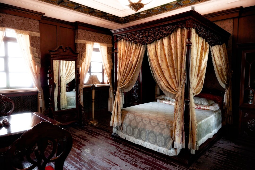 celebrity bedroom suite